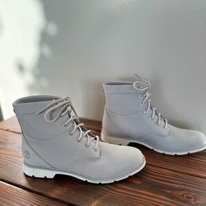 Timberland Women's Gray Lace-Up Boots